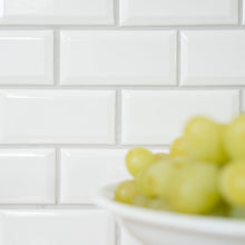 Załaduj obraz do przeglądarki galerii, Mozaika ceramiczna kolor biały połysk T14