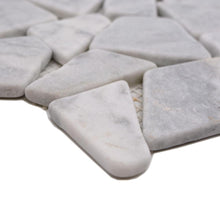 Załaduj obraz do przeglądarki galerii, Marmur kolor biały mat mozaika kamienna - MOZ 7140 VP