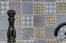 Załaduj obraz do przeglądarki galerii, Mozaika ceramiczna AM33