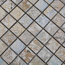 Załaduj obraz do przeglądarki galerii, Mix kolory ziemi zieleń mat A2 mozaika gresowa