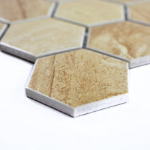Załaduj obraz do przeglądarki galerii, Mozaika ceramiczna kolor beżowy żółty mat hexagon