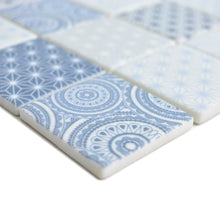 Załaduj obraz do przeglądarki galerii, Mozaika szklana kolor jasny niebieski mat T 519