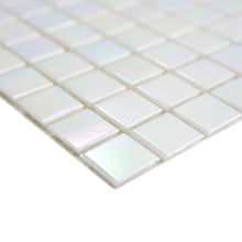 Załaduj obraz do przeglądarki galerii, Mozaika szklana kolor biały iridium połysk T 506