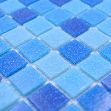 Załaduj obraz do przeglądarki galerii, Mozaika szklana kolor niebieski mieszany połysk T 545