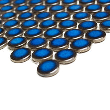 Załaduj obraz do przeglądarki galerii, Mozaika ceramiczna granatowa : guzik, penny, kółka, połysk