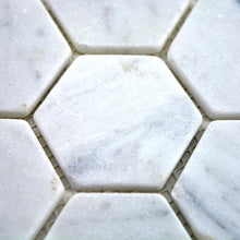 Załaduj obraz do przeglądarki galerii, Mozaika kamienna - marmur kolor biały mat hexagon T 246
