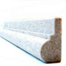 Załaduj obraz do przeglądarki galerii, Kamień naturalny - wapień kolor biały mat - moldura