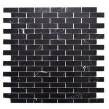 Załaduj obraz do przeglądarki galerii, Samoprzylepna mozaika kamienna - marmur kolor czarny połysk T 267
