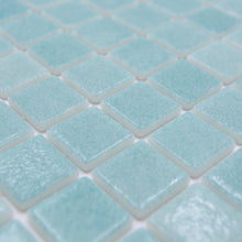 Załaduj obraz do przeglądarki galerii, Mozaika szklana kolor jasny zielony mat T 523