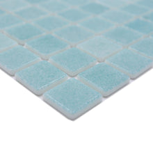 Załaduj obraz do przeglądarki galerii, Mozaika szklana kolor jasny zielony mat T 523