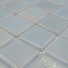 Załaduj obraz do przeglądarki galerii, Kolor perłowy 2 połysk mozaika szklana