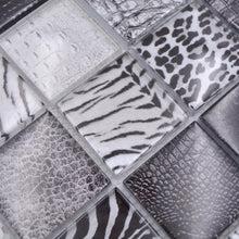 Załaduj obraz do przeglądarki galerii, Mozaika szklana kolor czarny połysk T 575