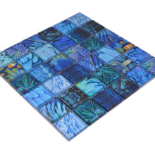 Załaduj obraz do przeglądarki galerii, Mozaika szklana kolor niebieski połysk T 621
