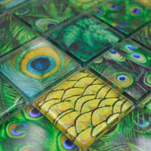 Załaduj obraz do przeglądarki galerii, Mozaika szklana kolor zielony połysk T 637