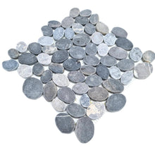 Załaduj obraz do przeglądarki galerii, Mamień naturalny - rzeczny kolor mix szary mat