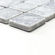Załaduj obraz do przeglądarki galerii, Mozaika kamienna - marmur kolor jasny szary mat T 278