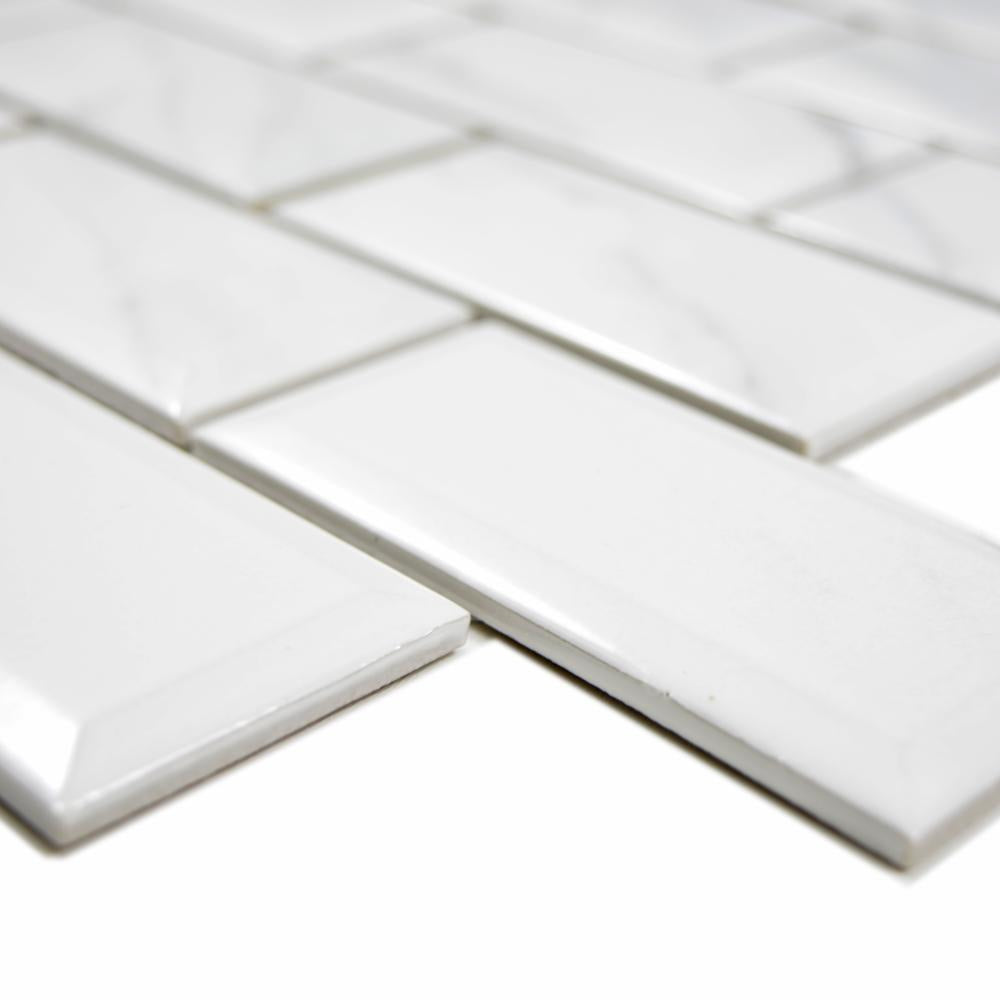 Aranżacja Mozaika ceramiczna kolor biały calacatta połysk T 28