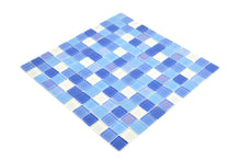 Załaduj obraz do przeglądarki galerii, Mozaika szklana kolor niebieski fluorescencyjny połysk T 624
