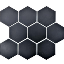 Załaduj obraz do przeglądarki galerii, Mozaika ceramiczna kolor czarny mat hexagon T 63
