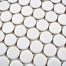 Załaduj obraz do przeglądarki galerii, Mozaika ceramiczna : penny, guzik, kółka, biała, mat

