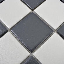 Załaduj obraz do przeglądarki galerii, Mozaika ceramiczna kolor mix czarny biały mat T 125
