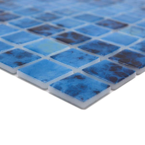 Kolor niebieski mieszany połysk mozaika szklana