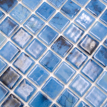 Załaduj obraz do przeglądarki galerii, Kolor niebieski mieszany połysk mozaika szklana
